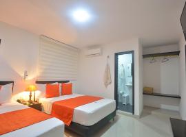 La Pera Hotel，位于布卡拉曼加帕洛内格罗国际机场 - BGA附近的酒店