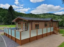 Llyn Dinas Lodge