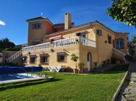 Casa de los Limones by Costadelsolholiday FAMILY VILLA NEAR PUERTO MARINA