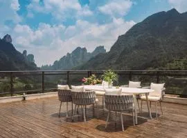 Xinwu Hotel Zhangjiajie -Canyon View