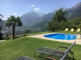 Villa Corazza-Bezauberndes Appartment+ Schwimmbad