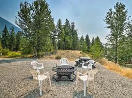 Eureka Tiny Home with Hot Tub and Community Beach!