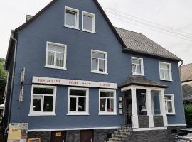 Niederdreisbacher Hof, hotel com estacionamento em Niederdreisbach