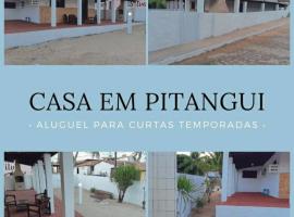 Casa Praia Pitangui (Litoral Norte Natal), hótel í Extremóz