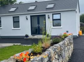 Tigh Noor - Escape to Kinvara by the sea!, apartment in Galway
