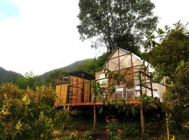 Ecoglamping Reserva Natural Paraíso Andino, luxury tent in La Vega