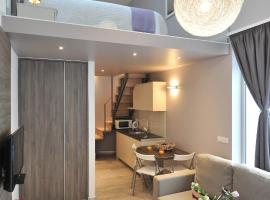 Apartments & Rooms Lavandula Exclusive, ξενοδοχείο στο Ζαντάρ