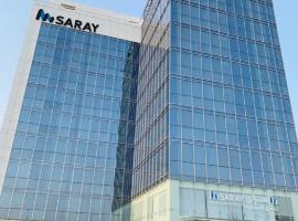 Saray Deluxe Hotel Apartments, hotel cerca de Abu Dhabi University, Abu Dabi