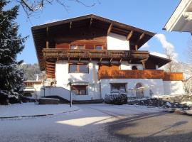 Ferienwohnung Mariner Inzing, hotel v destinaci Inzing