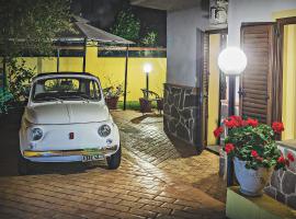 Bed and Breakfast Ichnos, hotel v destinaci Cala Gonone