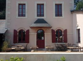 Le bistrot de l'écluse, cheap hotel in La Roussiere