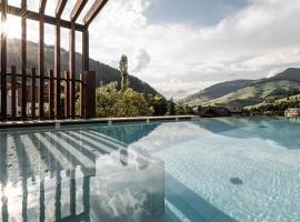 Stoa - Elegant & Romantic Guest House, hotel a Lago di Braies tó környékén San Vigilio Di Marebbében