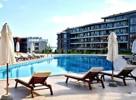 Apartament in sun waves