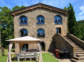 Casa Rural el Serrat de Baix, Ferienunterkunft in Sant Joan les Fonts