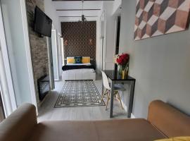 LA SUITE DEL CONDE LUXURY SUITES, hotel dicht bij: Alamillobrug, Sevilla