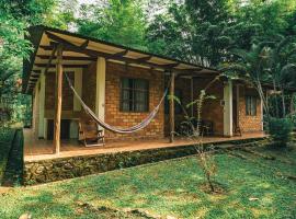 Huingos Eco Lodge, cabin in Tarapoto