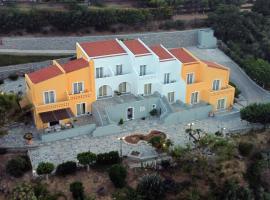 9 Muses, serviced apartment in Andros