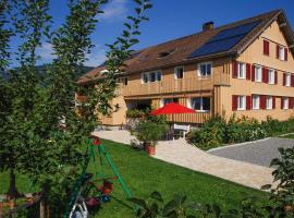 Ferienwohnung Sonnenhof, hotel en Andelsbuch