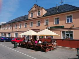Penzion a restaurace na Křižovatce, casa de hóspedes em Polevsko