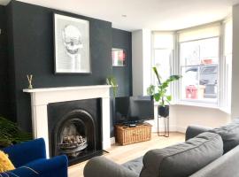 Boutique City Centre Home, hotell i Chichester