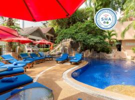 Club Bamboo Boutique Resort & Spa - SHA Certified, hotel in Patong Beach