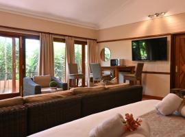 LUXURY EN-SUITE ROOM WITH LOUNGE @ 4 STAR GUEST HOUSE, affittacamere a Middelburg