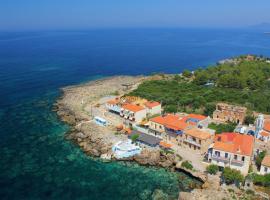 FAROS, inn in Agios Nikolaos