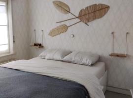 Chez Lola &agrave; Groenendijk