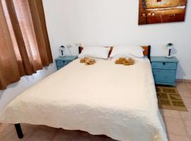 צימר בודד בגליל העליון, hotel di Kefar Szold