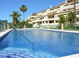 Comfortable penthouse first line Golf Torrequebrada