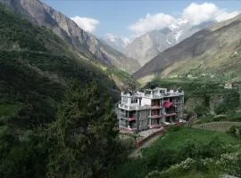 Hotel Blue Pine