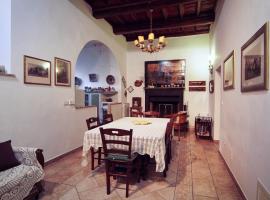 Palazzo Falzacappa, hotel a Canino