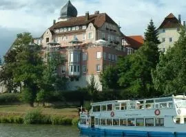 Apartments mit Klimaanlage am Neckarufer, Schöne Aussicht