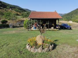 Galerija68, holiday home in Kraljevo