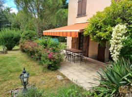 L'Estancal- Cenac, family hotel in Sainte-Croix