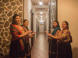 Hotel Taa' Tiin, hotel in San Juan La Laguna