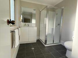 Grandis 35, self catering accommodation in Albany