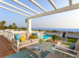 Genteel Home Mirador de La Barrosa, hotel cerca de Playa de La Barrosa, Chiclana de la Frontera