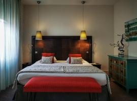 Hôtel Le Griffon d'Or – hotel w mieście Bourg-en-Bresse