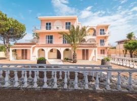 Southgate Apartments, Ferienwohnung mit Hotelservice in Agios Georgios