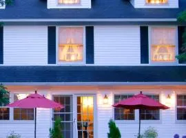 Eagle Harbor Inn