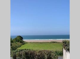 SCIOTOT - Bord de mer - La petite maison, hotel ieftin din Les Pieux