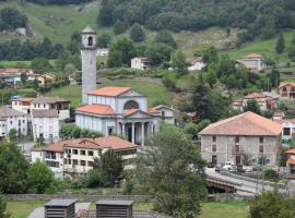 Viv Tur LA QUINTANA I, hotel sa parkingom u gradu Arredondo