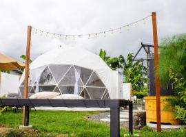 Orange Glamping, отель, где разрешено размещение с домашними животными в городе Кимбая