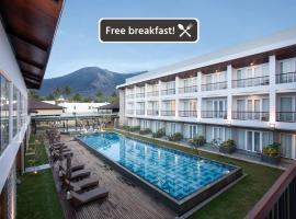 Hotel Santika Garut, spa hotel in Garut