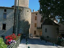 En Provence à MOLLANS: Mollans-sur-Ouvèze şehrinde bir kiralık tatil yeri
