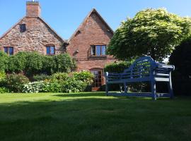 Hood Lane Farm B&B, מקום אירוח B&B בArley