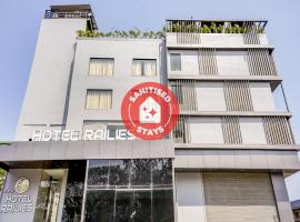 OYO 79652 Hotel Railes, hotel v destinaci Bhilai