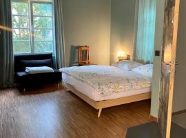 sleep & go -Meran easy staying, hostel in Merano