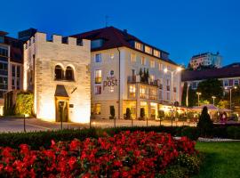 HOTEL POST alpine cityflair, отель в Брунико